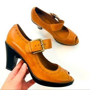 Clarks Bendables Cognac Mary Jane Peep-toe…